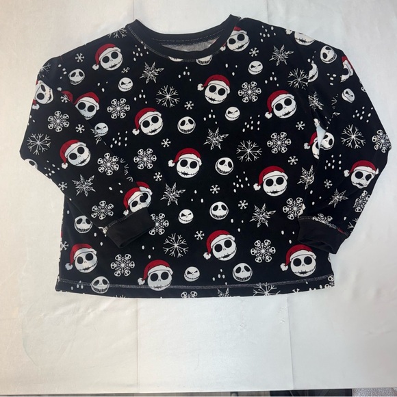 Disney Nightmare Before Christmas Soft Jack Santa Hat Snowflakes Skull Details - Picture 4 of 11